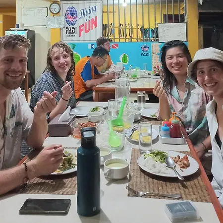 4 Sisters Divers Bunaken Exterior photo