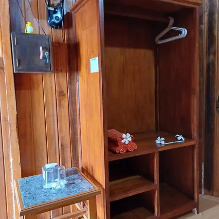 4 Sisters Divers Bunaken Room photo
