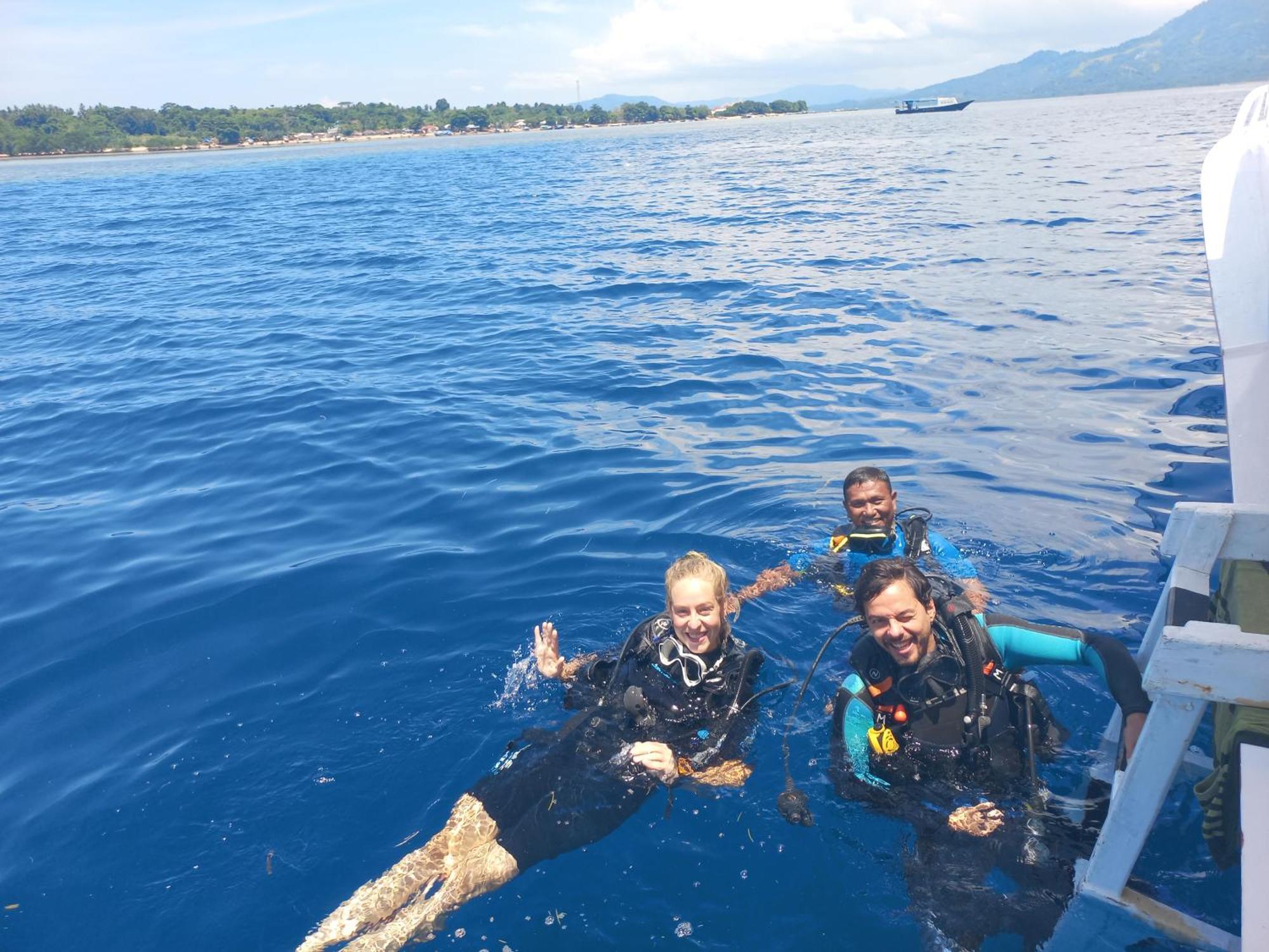 4 Sisters Divers